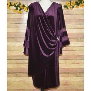 NWT R & M Richards Plum Velvet V-Neck Dress Size 18W Bell Sleeves Formal Wedding
